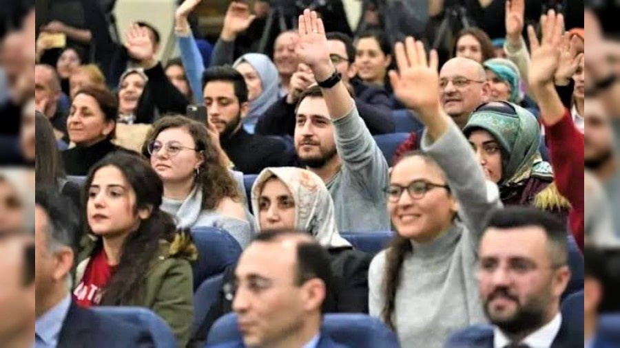 MEBden 15 Bin retmen Alm Szl Snavlar 23 Haziranda Balyor